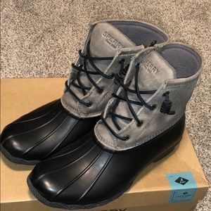 Sperry boots Size 9.5